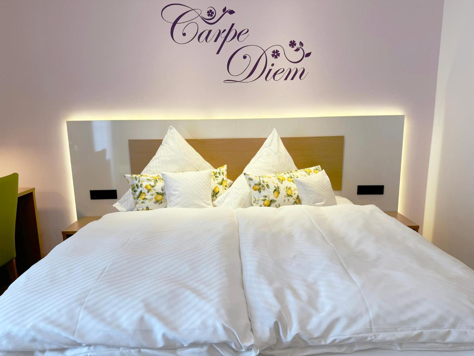 Hotel Restaurant Thum 巴林根 外观 照片