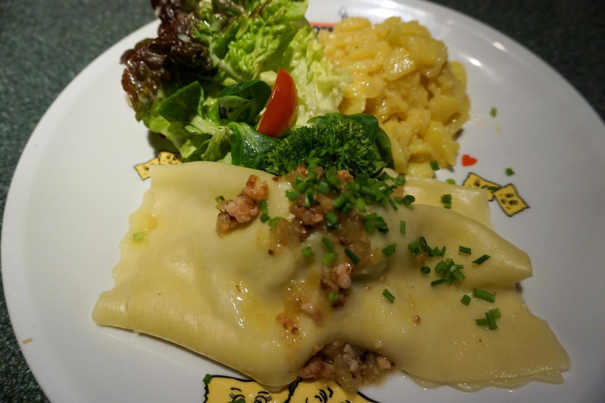 Hotel Restaurant Thum 巴林根 外观 照片